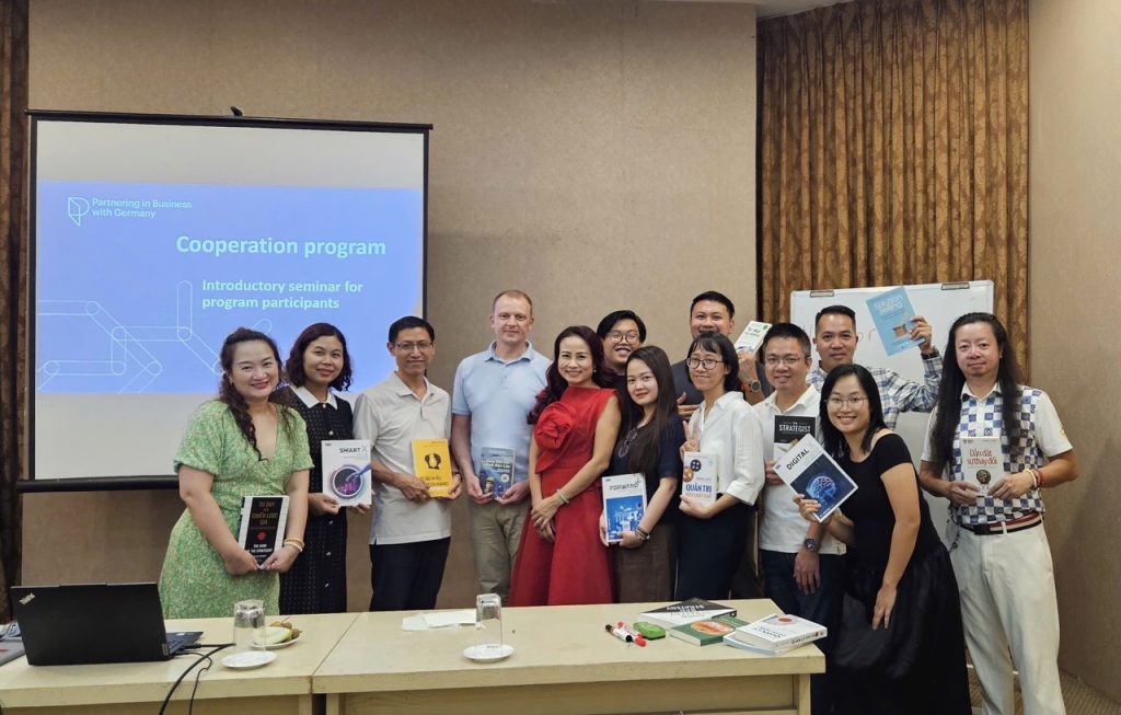 From a First Contract to a Long-Term Partnership